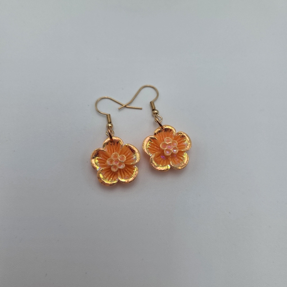 Handmade Orange Floral Earrings – Bright Flower Dangle Jewelry - Picture 4 of 5